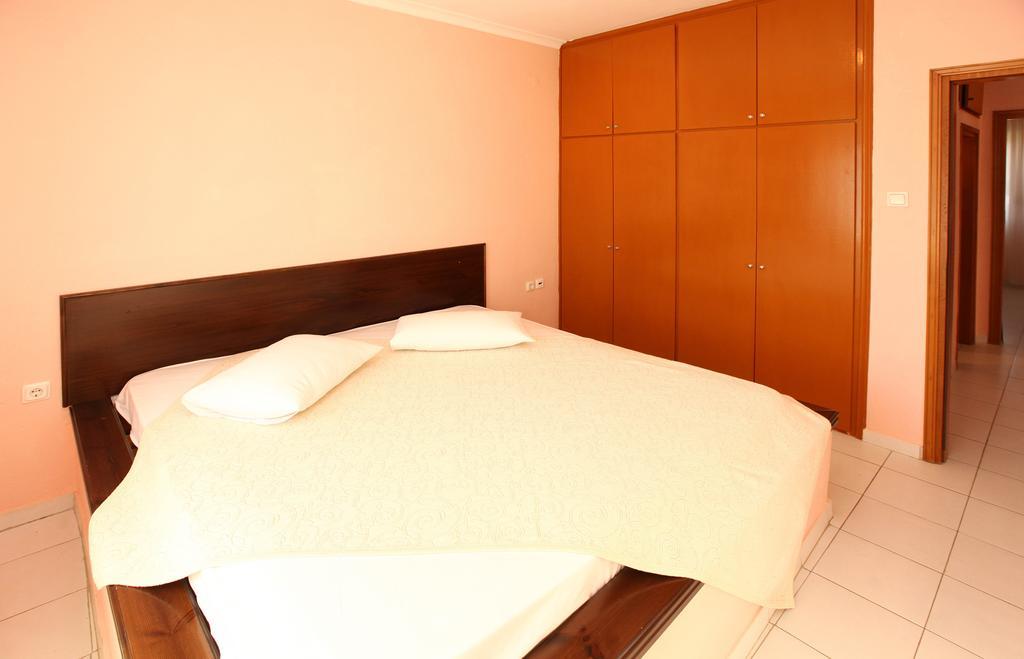 Amarilia Aparthotel Σκάλα Ραχωνίου Εξωτερικό φωτογραφία