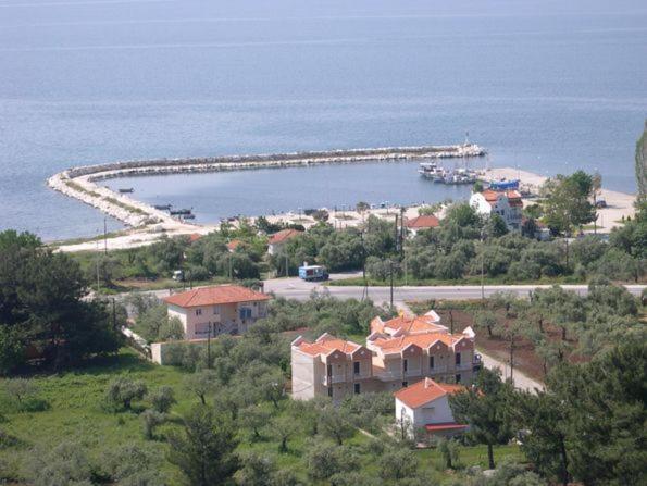 Amarilia Aparthotel Σκάλα Ραχωνίου Εξωτερικό φωτογραφία