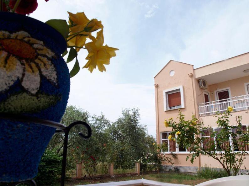 Amarilia Aparthotel Σκάλα Ραχωνίου Εξωτερικό φωτογραφία